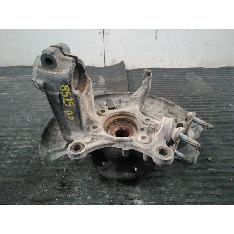 Recambio de mangueta delantera derecha para volkswagen caddy ka/kb (2k) life referencia OEM IAM   P1-A4-29