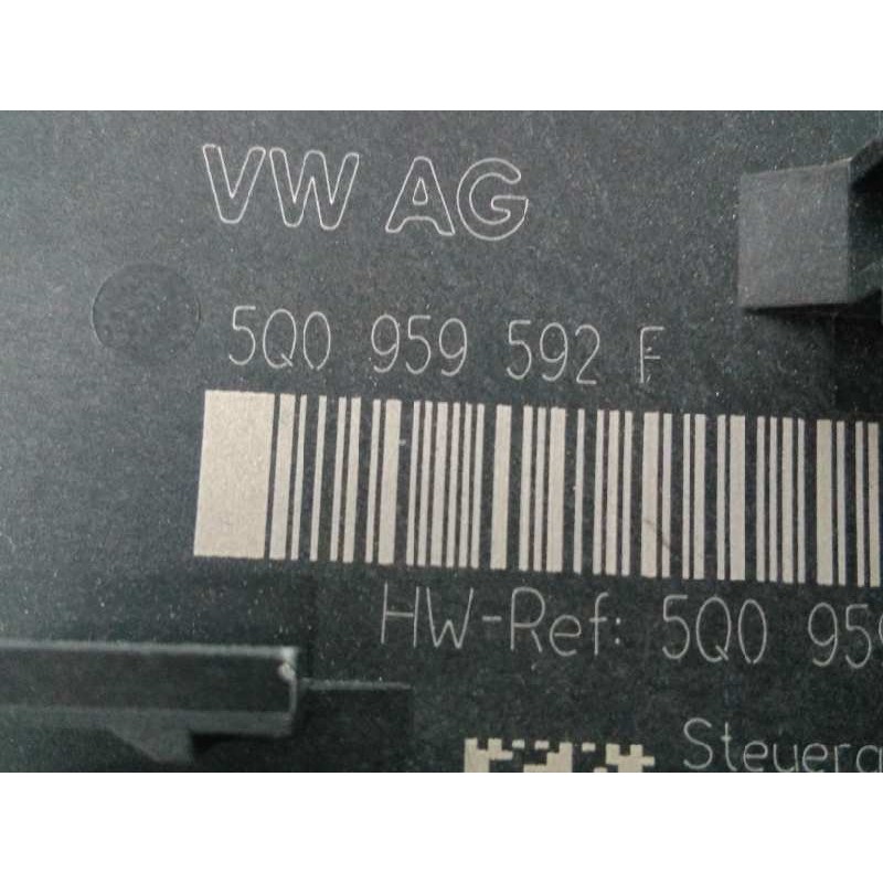 Recambio de modulo electronico para volkswagen passat lim. (3g2) sport bmt referencia OEM IAM 5Q0959592F  