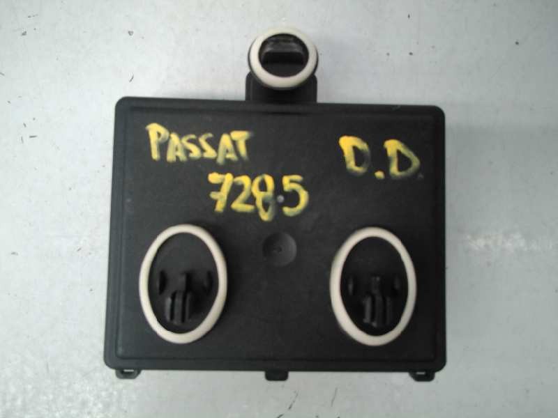 Recambio de modulo electronico para volkswagen passat lim. (3g2) sport bmt referencia OEM IAM 5Q0959592F  