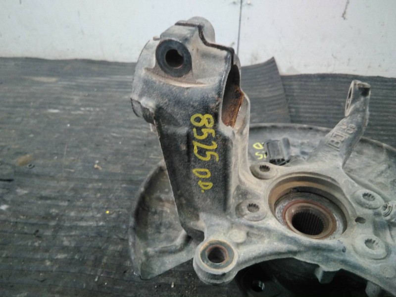 Recambio de mangueta delantera derecha para volkswagen caddy ka/kb (2k) life referencia OEM IAM   P1-A4-29