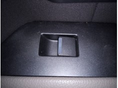 MANDO ELEVALUNAS TRASERO DERECHO 