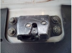 CERRADURA MALETERO / PORTON 