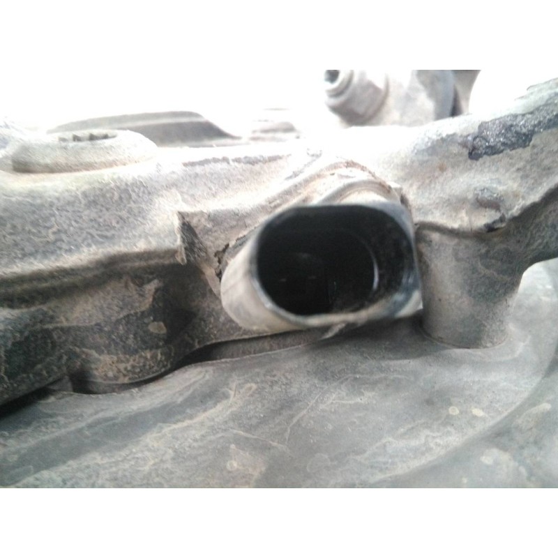 Recambio de mangueta delantera izquierda para volkswagen caddy ka/kb (2k) life referencia OEM IAM   P1-A4-29