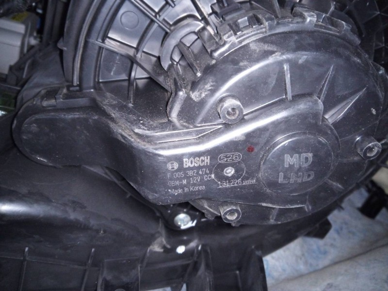 Recambio de ventilador calefaccion para kia cee´d drive referencia OEM IAM F00S3B2474  