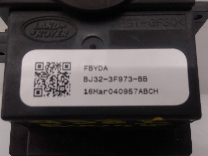 Recambio de mando limpia para land rover evoque hse referencia OEM IAM BJ323F973BB  E1-A5-28-1