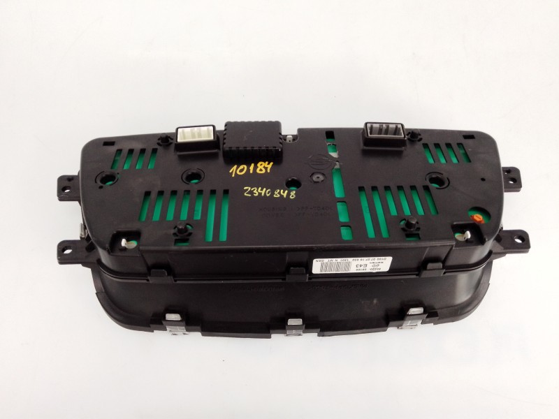 Recambio de cuadro instrumentos para ssangyong kyron 200 xdi limited referencia OEM IAM 8022009100  E3-A3-20-3