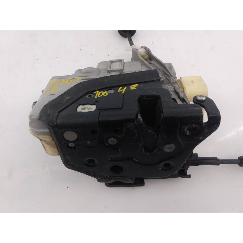 Recambio de cerradura puerta delantera izquierda para volkswagen passat berlina (3c2) advance referencia OEM IAM 3C1837015A  E1-