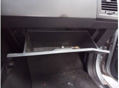 Recambio de guantera para ssangyong kyron 200 xdi limited referencia OEM IAM    2