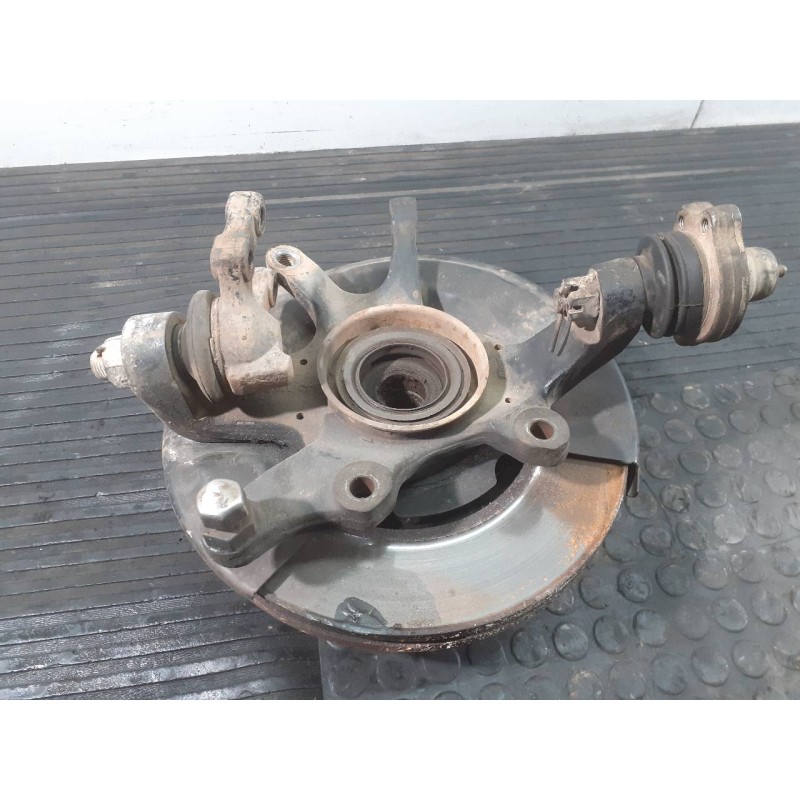 Recambio de mangueta delantera izquierda para nissan terrano/terrano.ii (r20) referencia OEM IAM   P1-A4-34