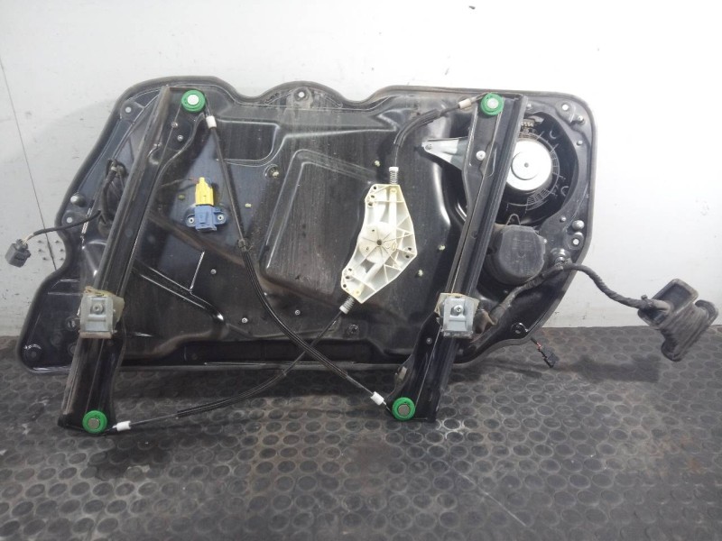 Recambio de elevalunas delantero izquierdo para volkswagen passat berlina (3c2) advance referencia OEM IAM 0712168934  P2-B3-8