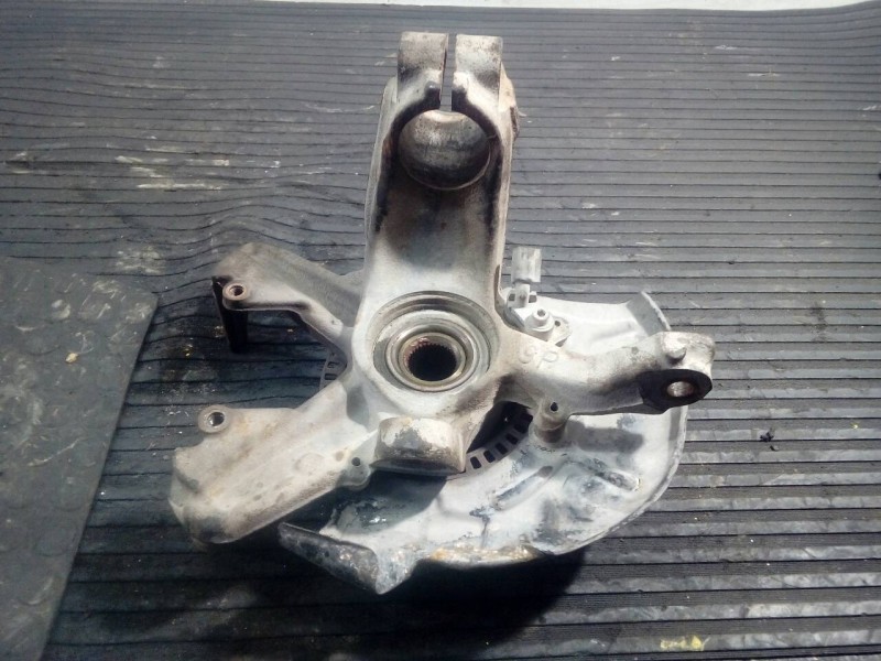 Recambio de mangueta delantera derecha para volkswagen golf iv berlina (1j1) referencia OEM IAM 1J0256P  P1-A4-34