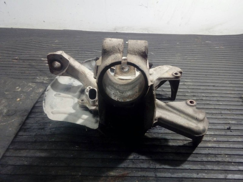 Recambio de mangueta delantera derecha para volkswagen golf iv berlina (1j1) referencia OEM IAM 1J0256P  P1-A4-34