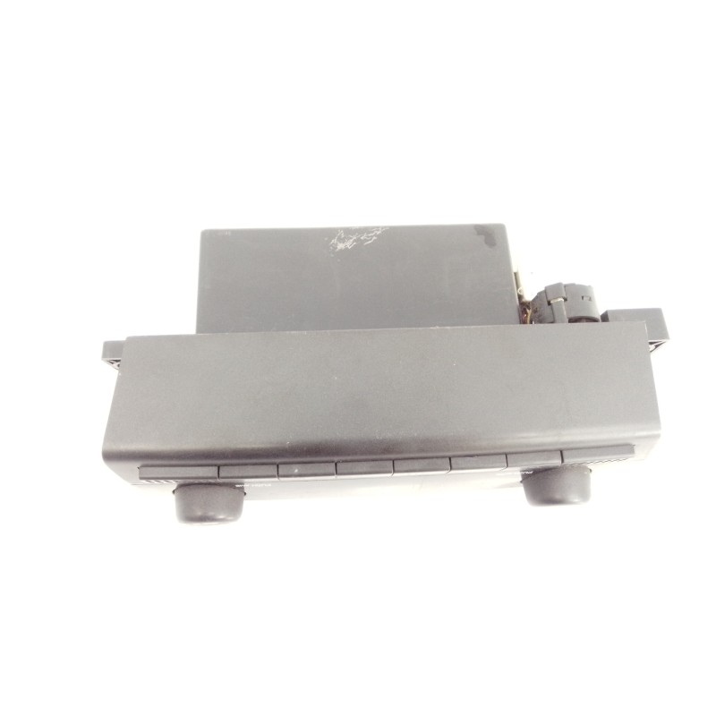 Recambio de mando climatizador para ssangyong kyron 200 xdi limited referencia OEM IAM 6870009070 7G24076 E3-A3-20-3
