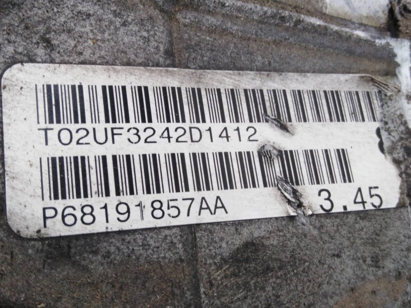 Recambio de diferencial delantero para jeep gr.cherokee (wk) 3.0 crd overland referencia OEM IAM T02UF3242D1412 P68191857AA P1-A