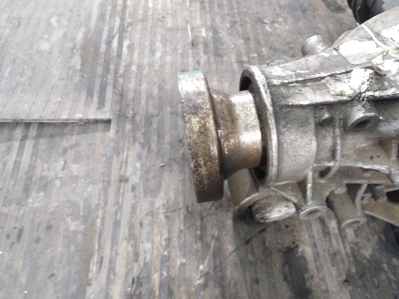 Recambio de diferencial delantero para jeep gr.cherokee (wk) 3.0 crd overland referencia OEM IAM T02UF3242D1412 P68191857AA P1-A