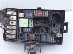 CAJA RELES / FUSIBLES 5Q0907361G 5Q0937125G E2-A3-13-1