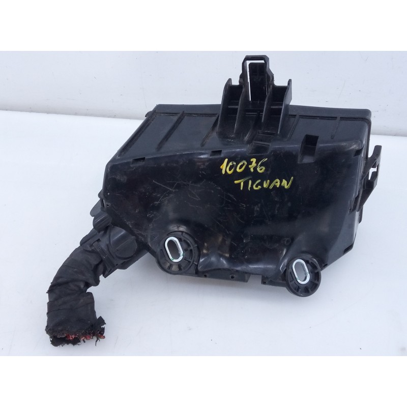 Recambio de caja reles / fusibles para volkswagen tiguan sport bmt referencia OEM IAM 5Q0907361G 5Q0937125G E2-A3-13-1