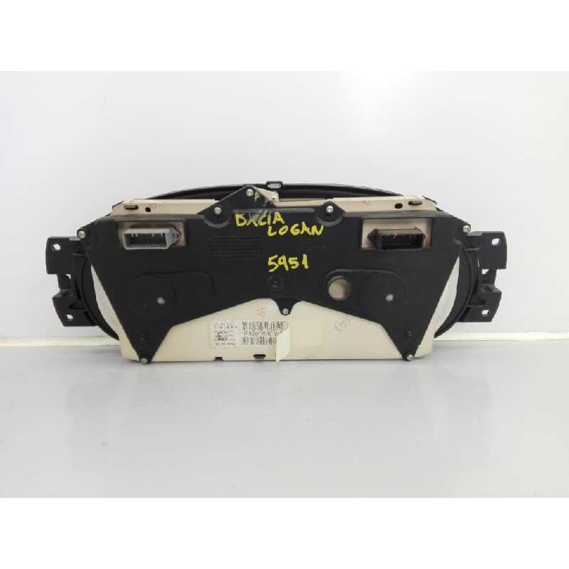 Recambio de cuadro instrumentos para dacia logan laureate referencia OEM IAM P8200650538  E2-A1-30-7