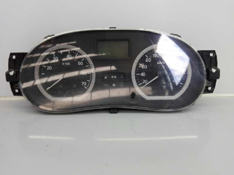 Recambio de cuadro instrumentos para dacia logan laureate referencia OEM IAM P8200650538  E2-A1-30-7
