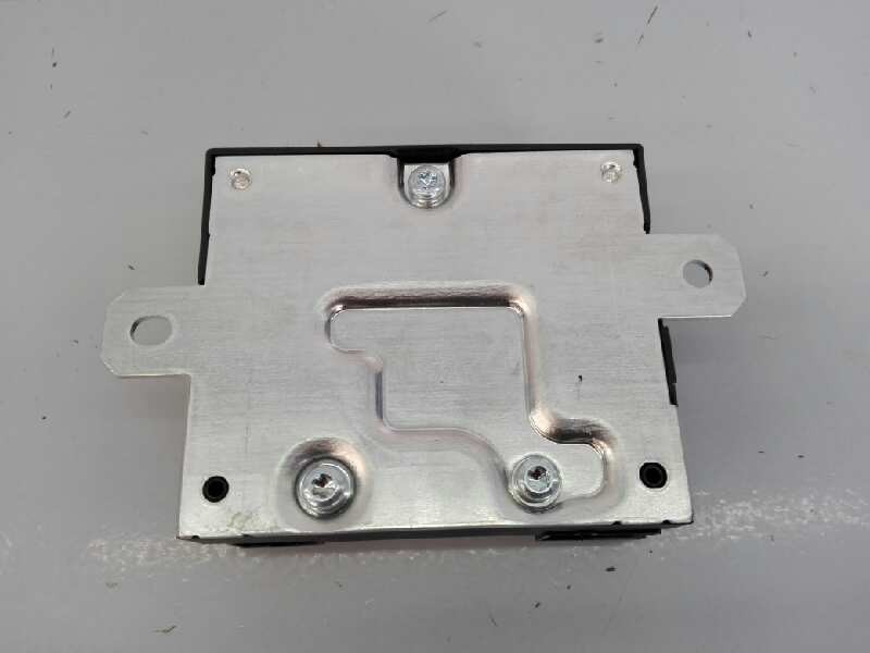 Recambio de modulo electronico para mercedes-benz clase c (w205) lim. c 220 d 4matic (205.005) referencia OEM IAM A0009006612 A2