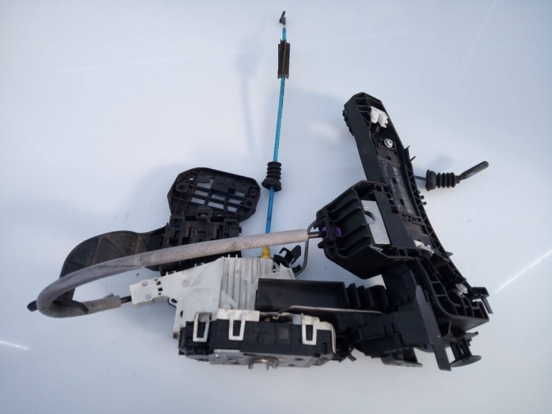 Recambio de cerradura puerta delantera izquierda para mercedes-benz clase b (w246) b 180 cdi (246.212) referencia OEM IAM A20476