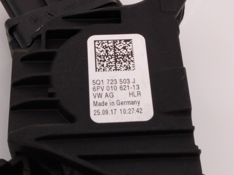 Recambio de pedal acelerador para volkswagen tiguan sport bmt referencia OEM IAM 5Q1723503J 6PV01062113 E2-A1-23-3