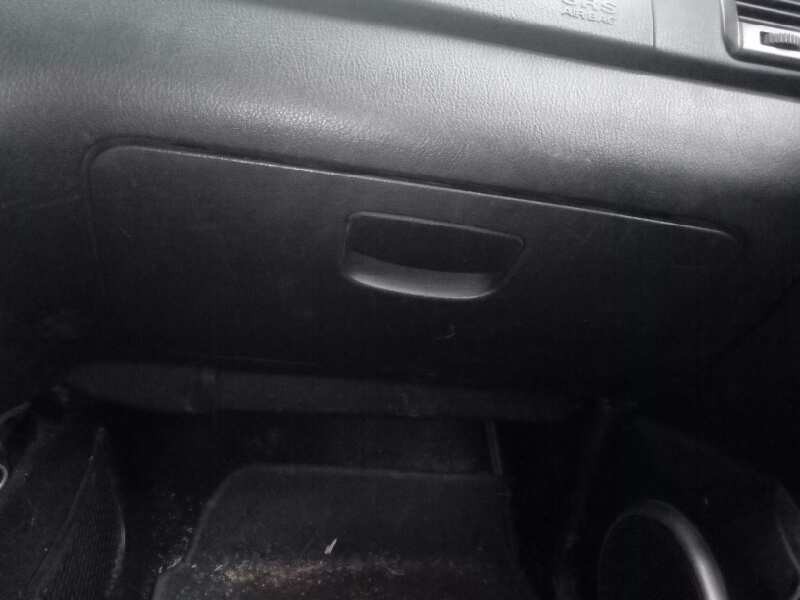 Recambio de guantera para ssangyong rexton rx 270 plus / 270 xdi plus referencia OEM IAM 7798808B00HCN  