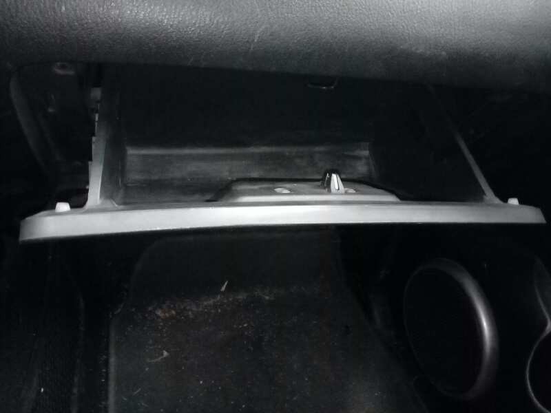 Recambio de guantera para ssangyong rexton rx 270 plus / 270 xdi plus referencia OEM IAM 7798808B00HCN  
