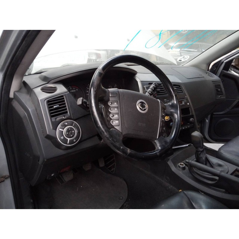 Recambio de salpicadero para ssangyong kyron 200 xdi limited referencia OEM IAM   