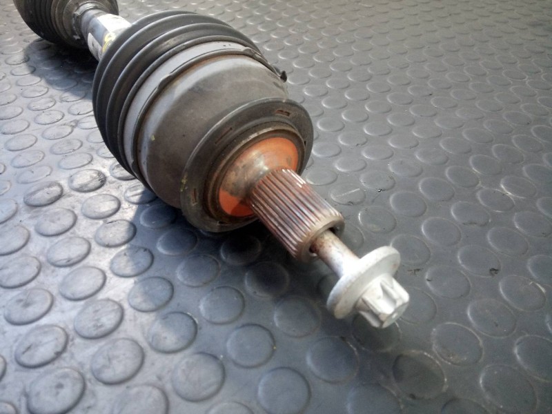 Recambio de transmision delantera izquierda para mercedes-benz clase b (w246) b 180 cdi (246.212) referencia OEM IAM 12463309000