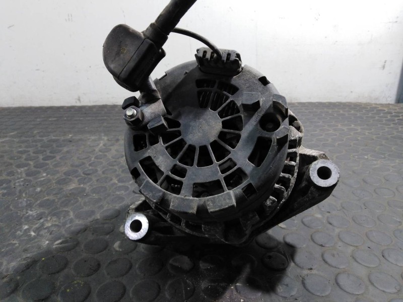 Recambio de alternador para ssangyong kyron 200 xdi limited referencia OEM IAM A6641540102  P3-B5-4-1