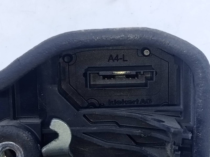 Recambio de cerradura puerta trasera izquierda para bmw serie 1 lim. 5-trg. (f20) 118d m sport referencia OEM IAM 7229459  E1-A3