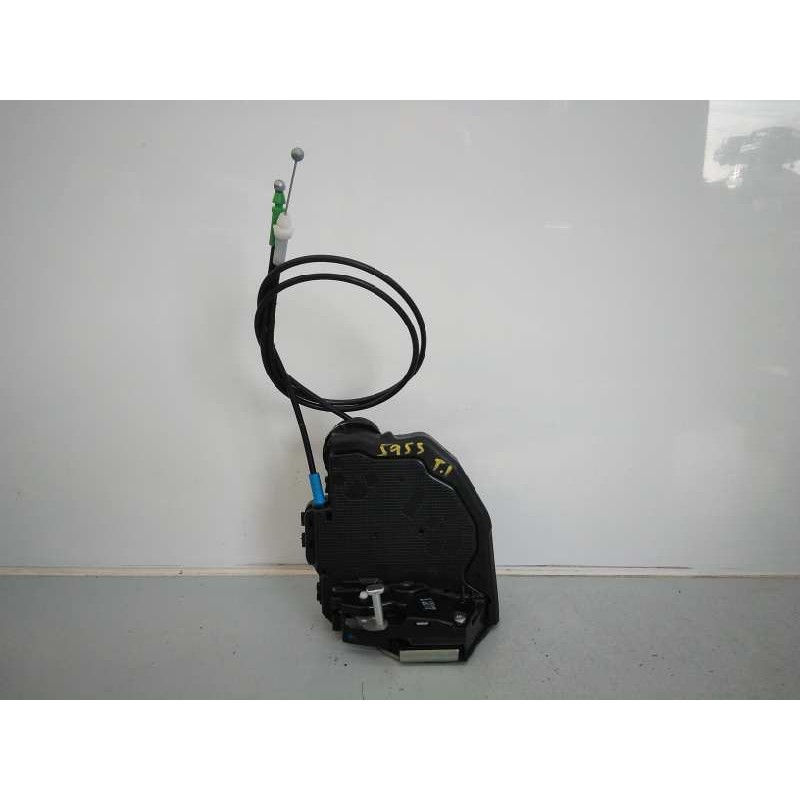 Recambio de cerradura puerta trasera izquierda para toyota auris live referencia OEM IAM 6906042021  E2-B4-20-2