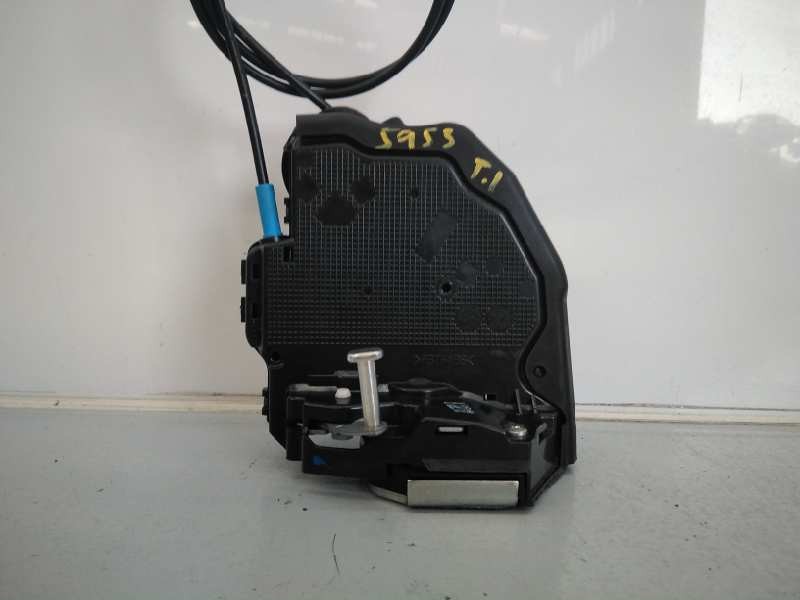 Recambio de cerradura puerta trasera izquierda para toyota auris live referencia OEM IAM 6906042021  E2-B4-20-2