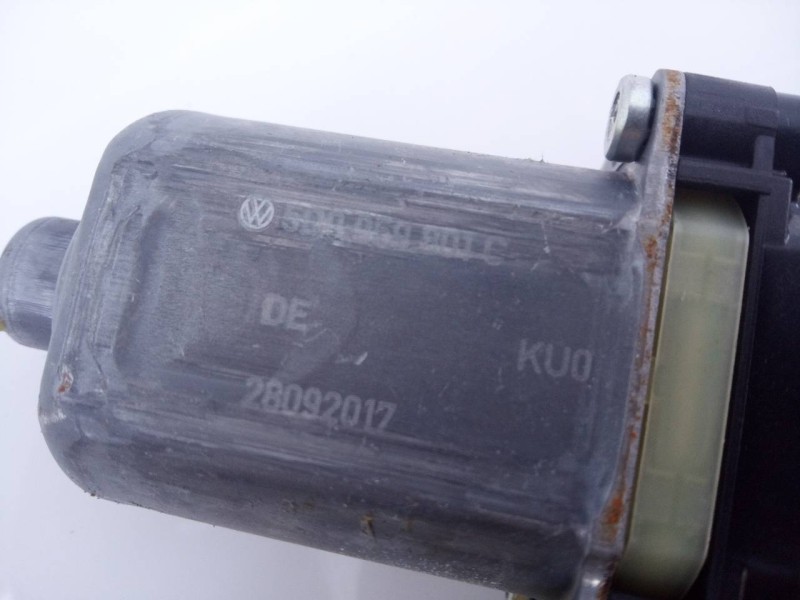 Recambio de elevalunas delantero derecho para volkswagen tiguan sport bmt referencia OEM IAM 5Q0959901C  E1-A5-27-1