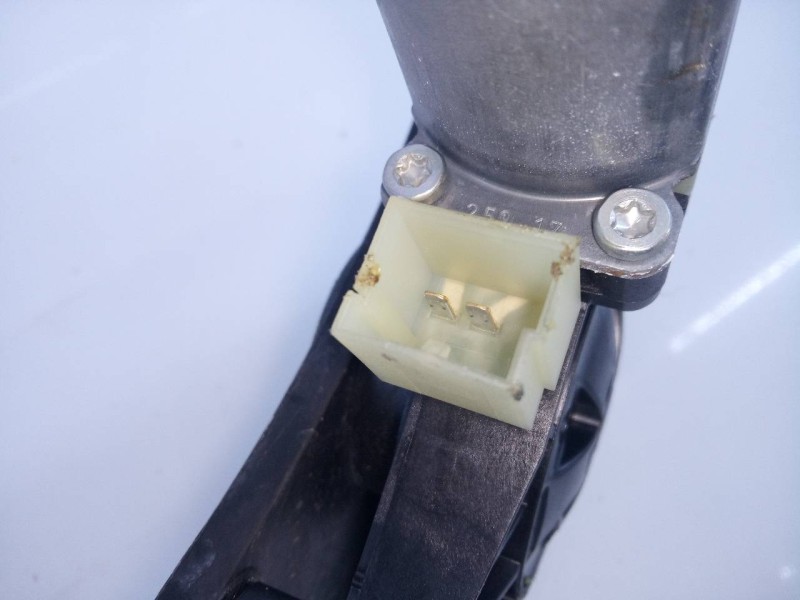 Recambio de elevalunas delantero derecho para volkswagen tiguan sport bmt referencia OEM IAM 5Q0959901C  E1-A5-27-1