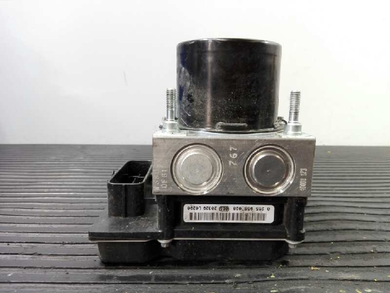 Recambio de abs para audi a1 (8x) attraction referencia OEM IAM 0265239062 6R0614517AM P3-A8-28-3