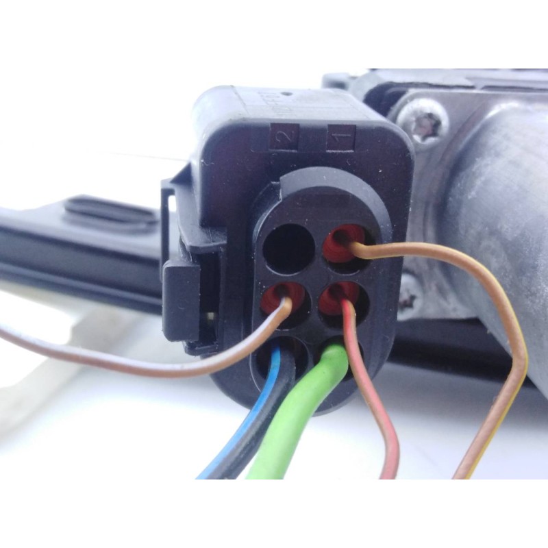 Recambio de elevalunas trasero derecho para bmw serie 1 lim. 5-trg. (f20) 118d m sport referencia OEM IAM 17756710  E1-A3-3-1