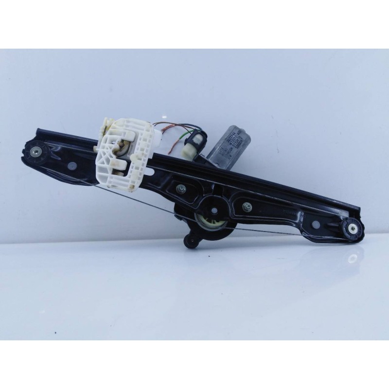 Recambio de elevalunas trasero derecho para bmw serie 1 lim. 5-trg. (f20) 118d m sport referencia OEM IAM 17756710  E1-A3-3-1