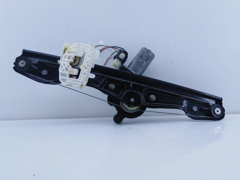 Recambio de elevalunas trasero derecho para bmw serie 1 lim. 5-trg. (f20) 118d m sport referencia OEM IAM 17756710  E1-A3-3-1