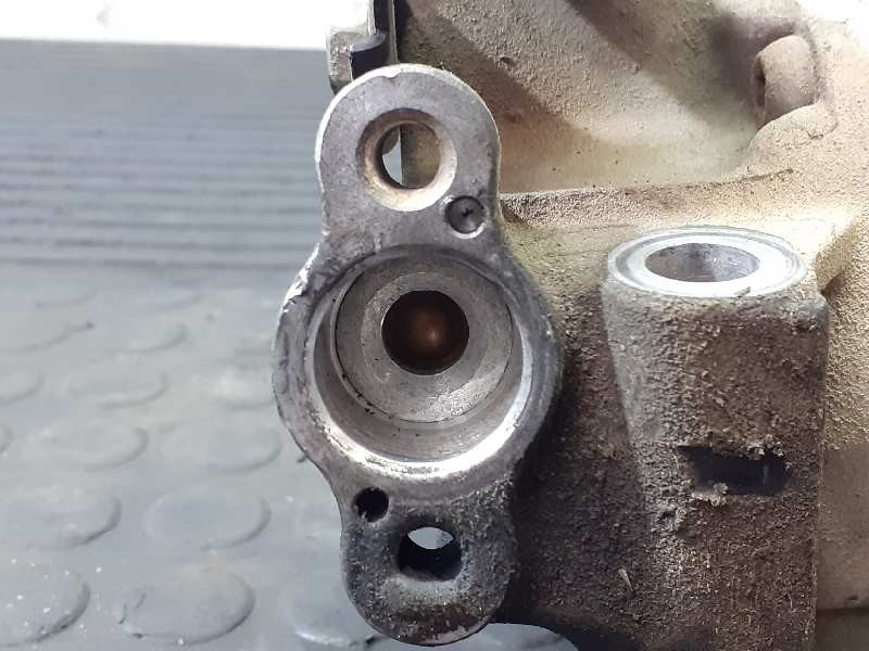 Recambio de compresor aire acondicionado para nissan x-trail (t30) sport referencia OEM IAM 926005M30A 181422982 P3-B3-4-3