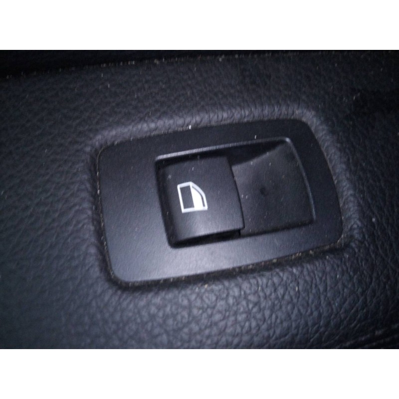 Recambio de mando elevalunas trasero izquierdo para bmw serie 1 lim. 5-trg. (f20) 118d m sport referencia OEM IAM   