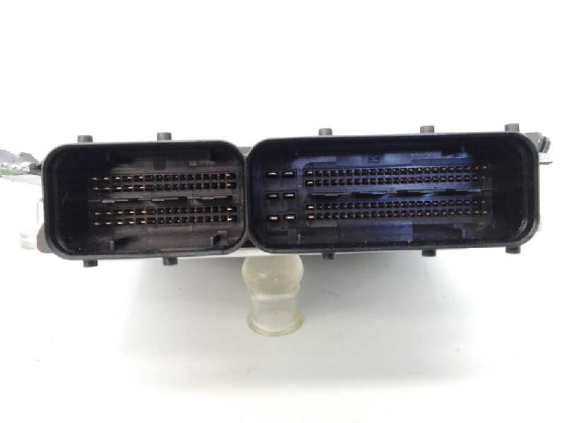 Recambio de centralita motor uce para audi a4 ber. (b8) básico referencia OEM IAM 03L990990G 0281015328 