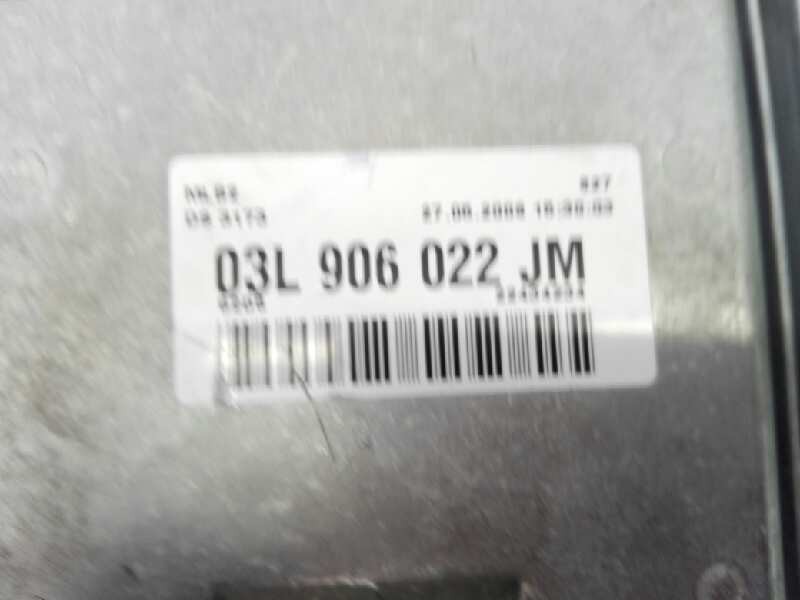 Recambio de centralita motor uce para audi a4 ber. (b8) básico referencia OEM IAM 03L990990G 0281015328 