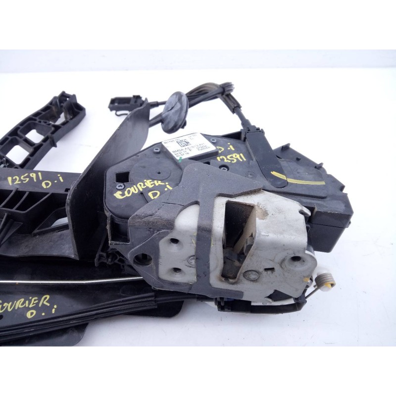 Recambio de cerradura puerta delantera izquierda para ford tourneo courier (c4a) titanium referencia OEM IAM 921755107 BM5AA2181