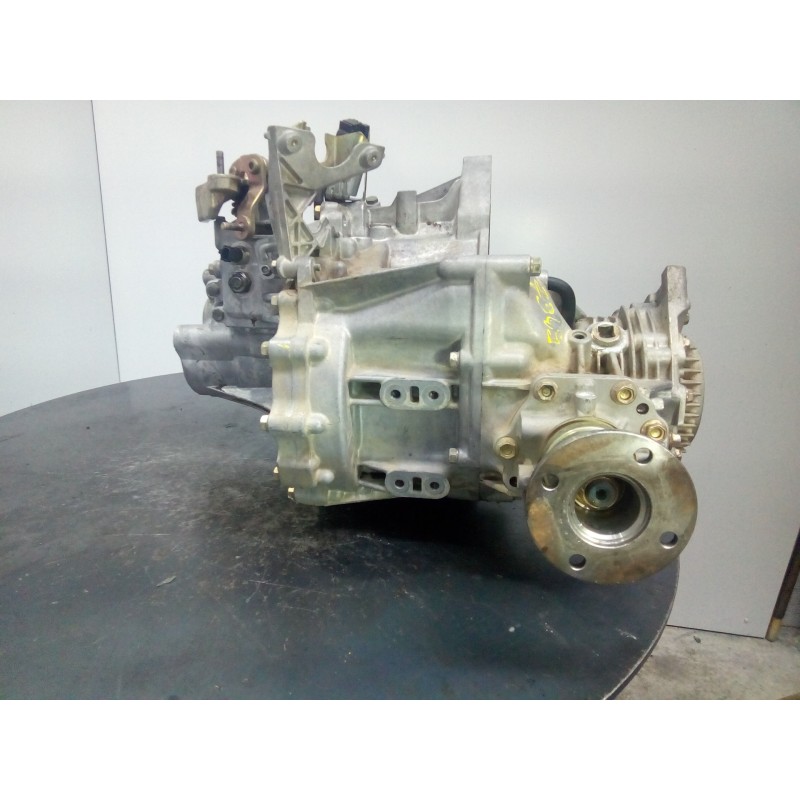 Recambio de caja cambios para nissan x-trail (t30) sport referencia OEM IAM YD4  M1-B4-84