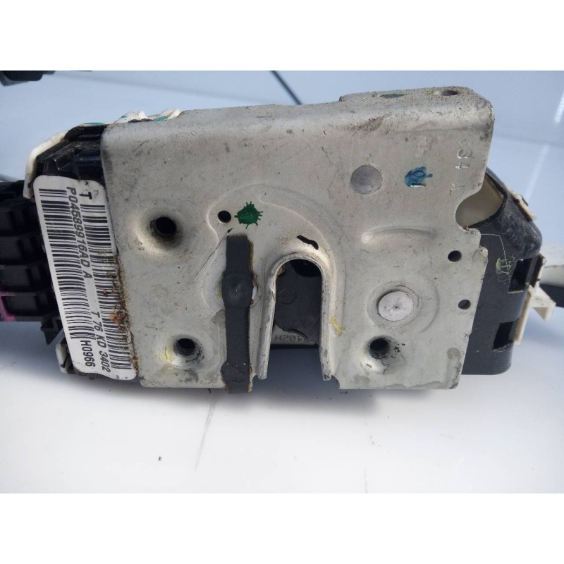 Recambio de cerradura puerta delantera derecha para fiat freemont (345) urban referencia OEM IAM P04589916AD  E2-B2-5-2