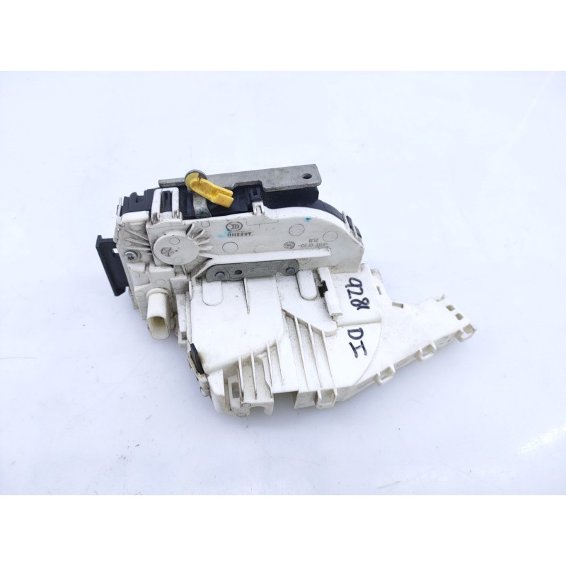 Recambio de cerradura puerta delantera izquierda para fiat freemont (345) urban referencia OEM IAM P04589913AE  E2-B2-55-1