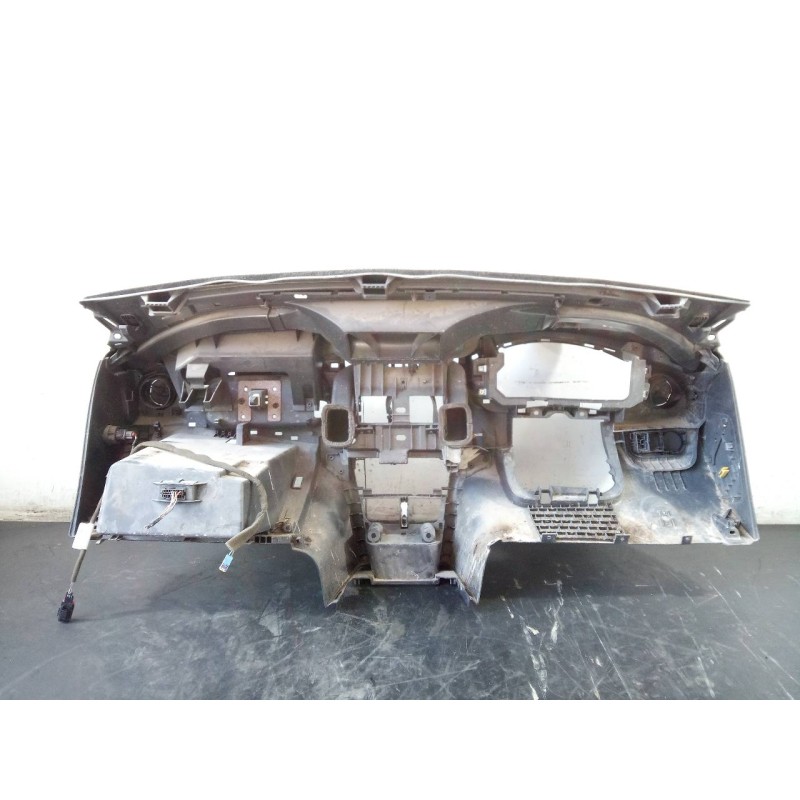 Recambio de salpicadero para dacia sandero stepway referencia OEM IAM   P1-A1-16