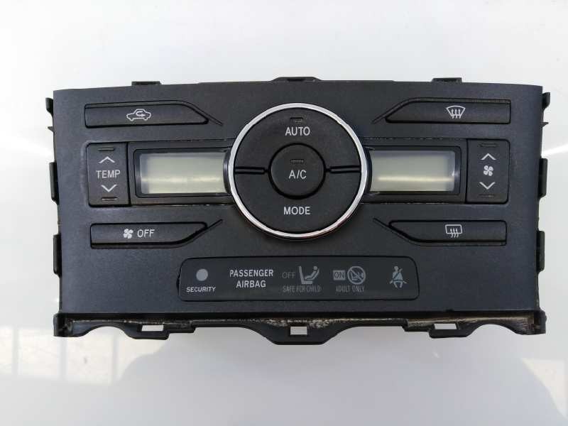 Recambio de mando climatizador para toyota auris live referencia OEM IAM 5590002321 1G216R00018CB E3-B2-20-3
